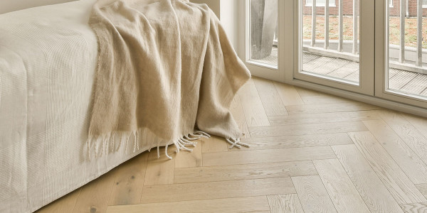 Reformas Integrales Girona · Instalación de Parquet, Moquetas, Gres, Porcelánicos